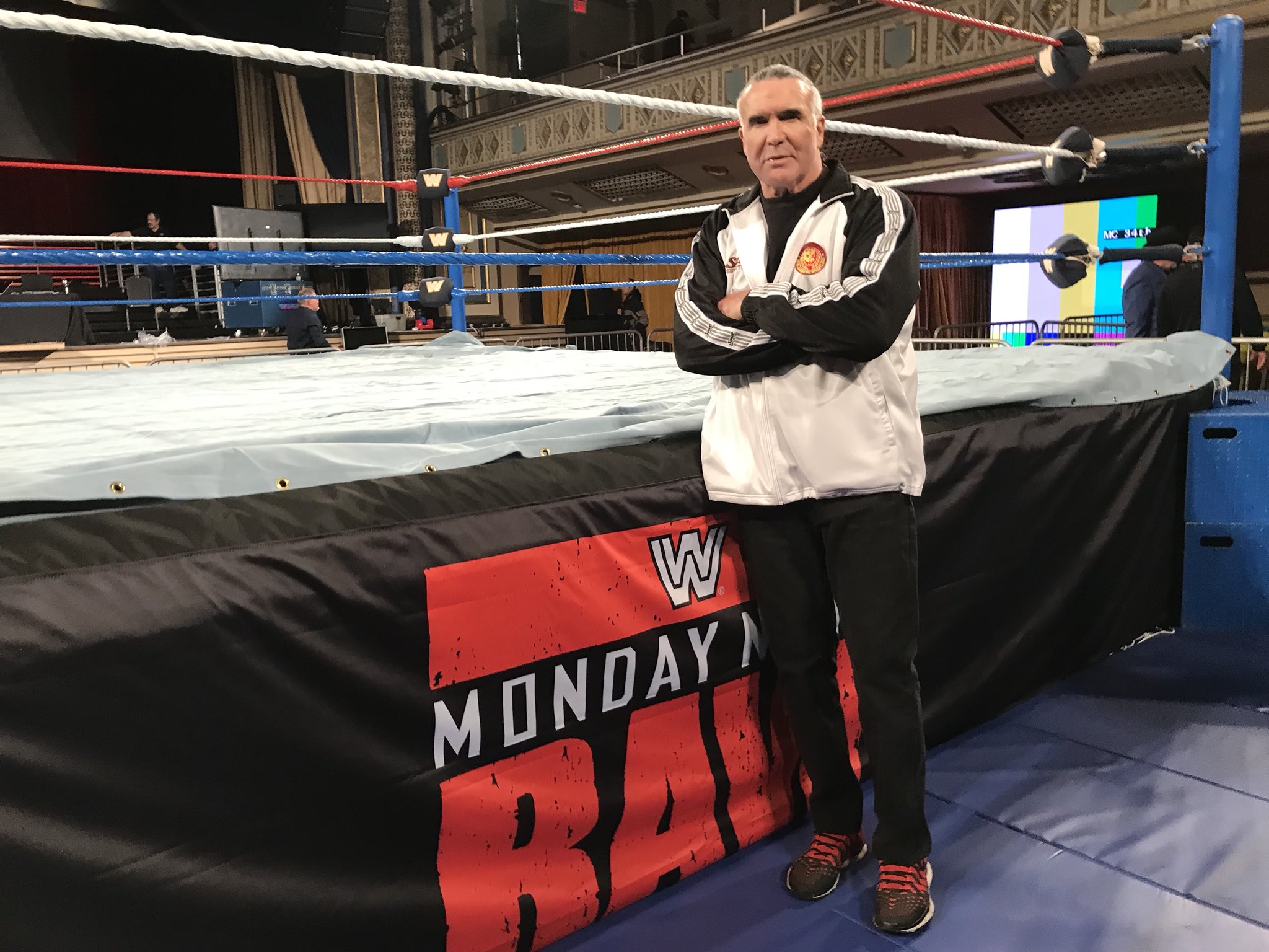 Raw 25 Manhattan Center.png