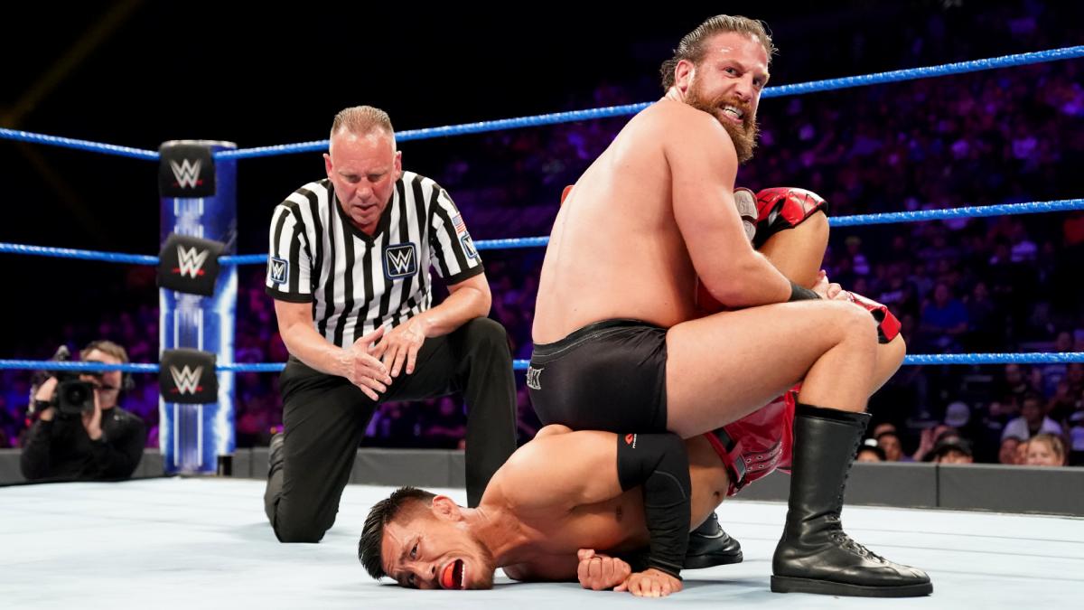 WWE 205 Live Drew Gulak Akira Tozawa