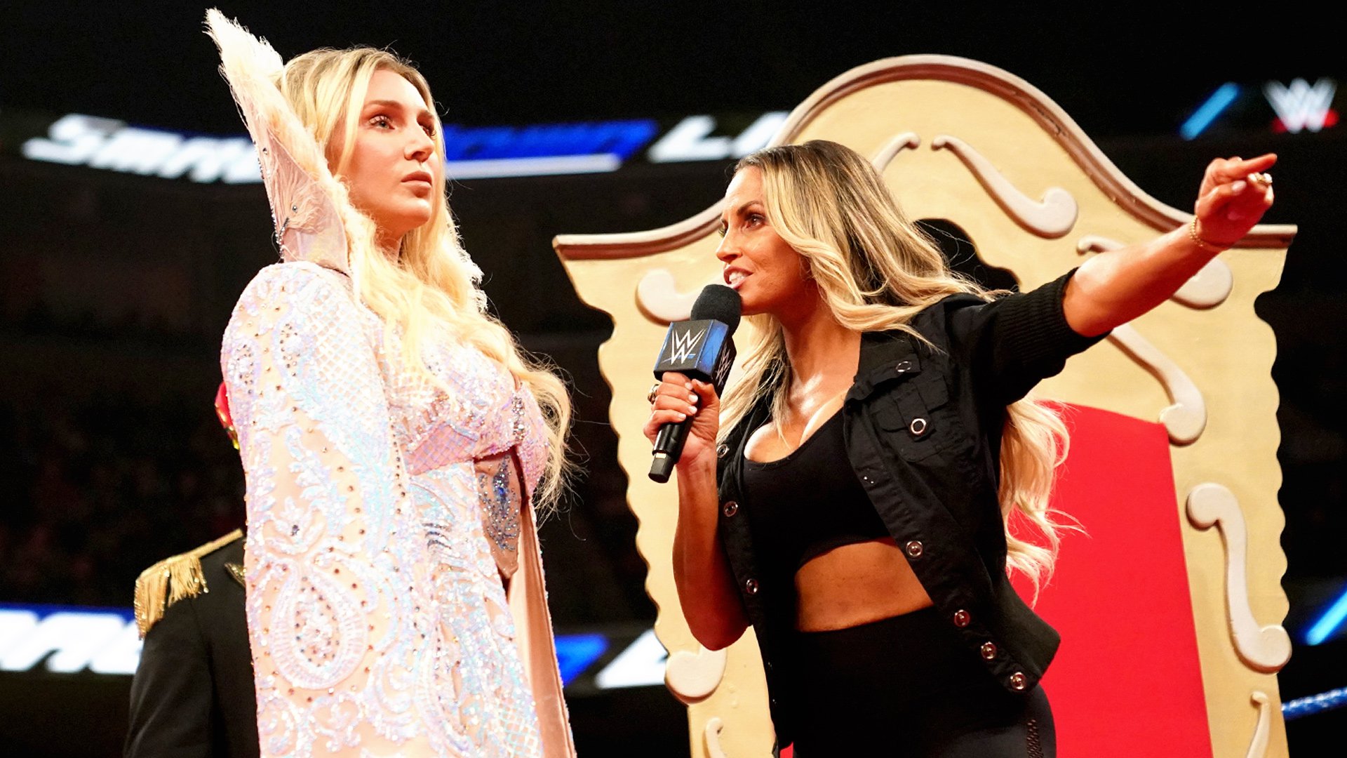 WWE SummerSlam Charlotte Flair Trish Stratus