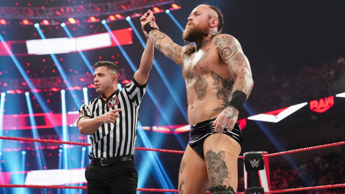 WWE Raw Aleister Black