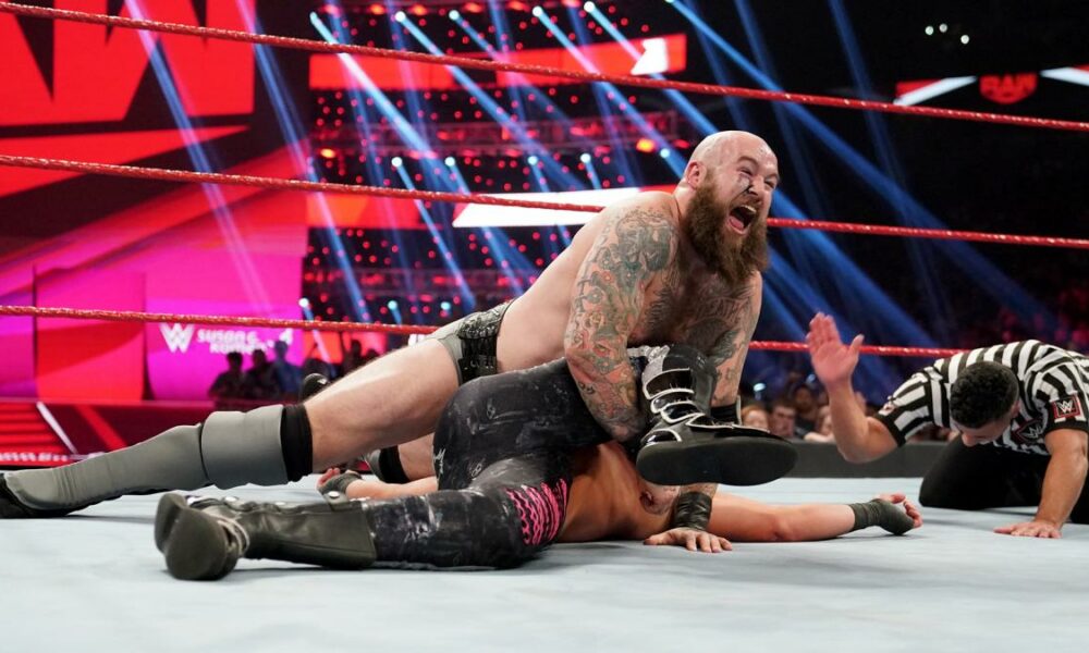 WWE Raw War Raiders Tag Team Champions