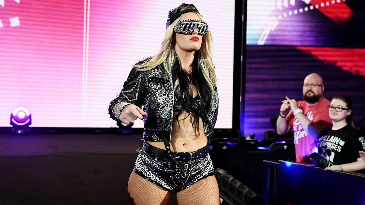 Toni Storm WWE NXT