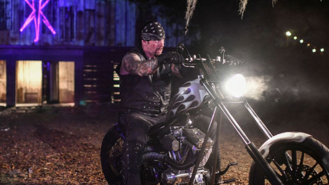 The Undertaker WWE WrestleMania Boneyard Match