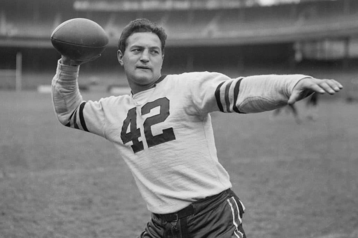Chicago Bears Sid Luckman