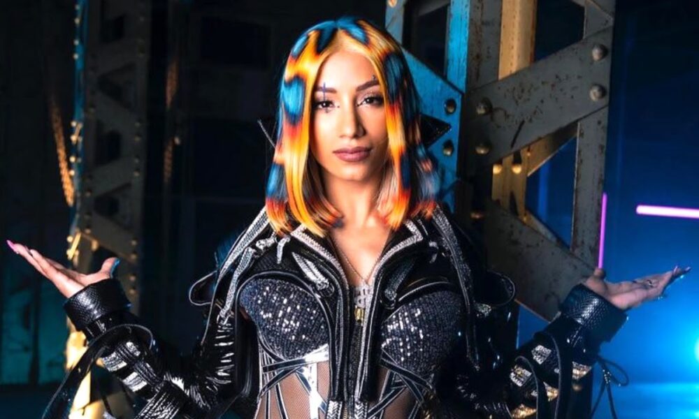 Sasha Banks Mercedes Mone 2