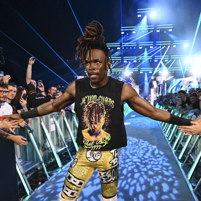 WWE Raw Ja'Von Evans Square